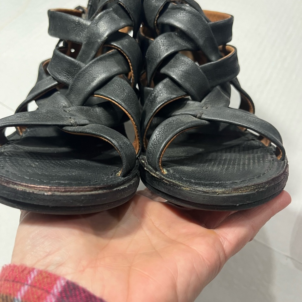 A.S. 98 BLACK LEATHER STRAPY HEELED SANDAL - Picture 8 of 16